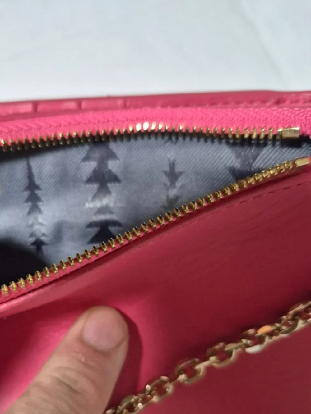 Thacker Nora Pink Leather Phone Wallet Crossbody Gold Chain
